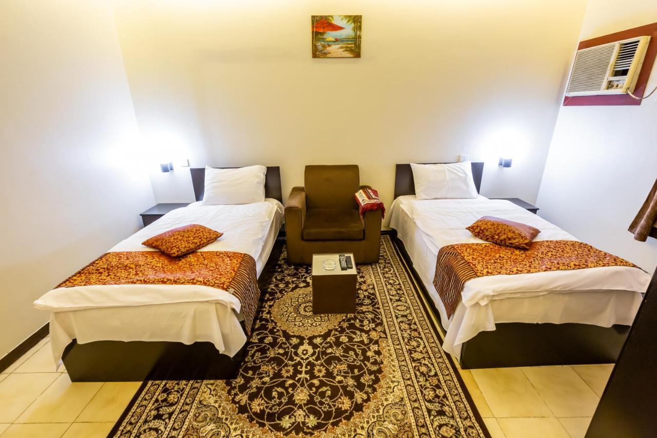 Al Eairy Furnished Apartments- Jeddah 1 Екстер'єр фото