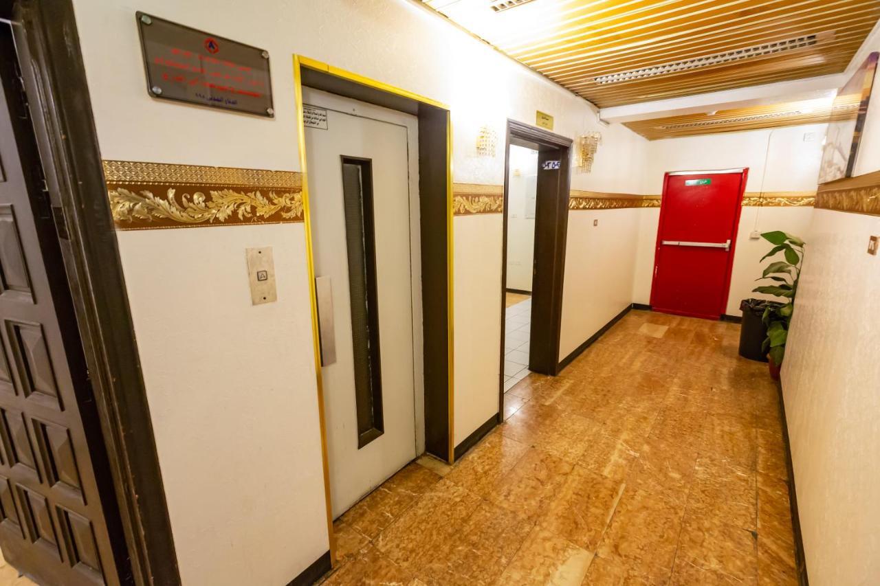 Al Eairy Furnished Apartments- Jeddah 1 Екстер'єр фото