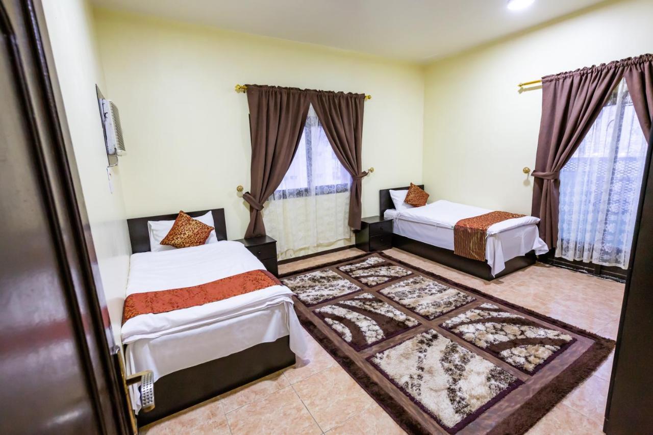 Al Eairy Furnished Apartments- Jeddah 1 Екстер'єр фото