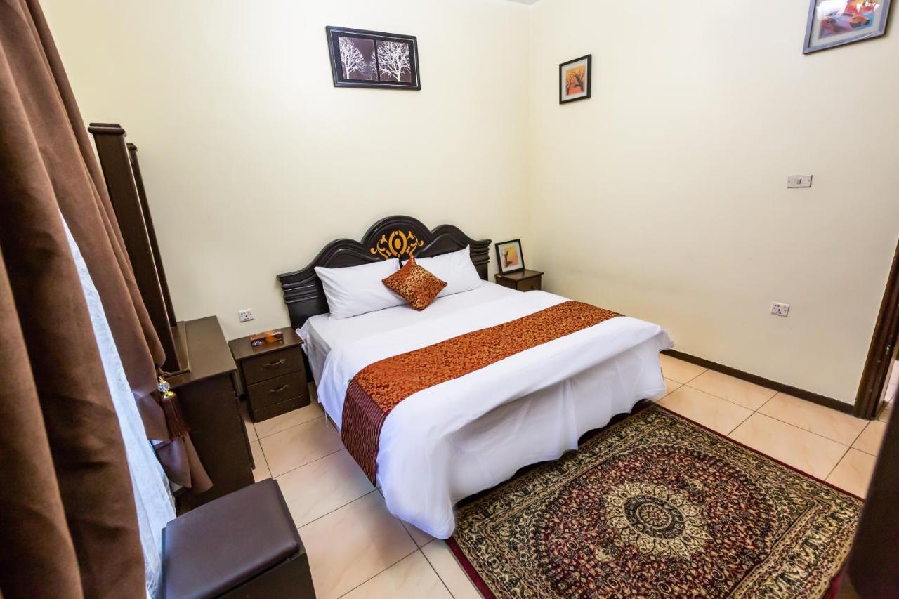 Al Eairy Furnished Apartments- Jeddah 1 Екстер'єр фото