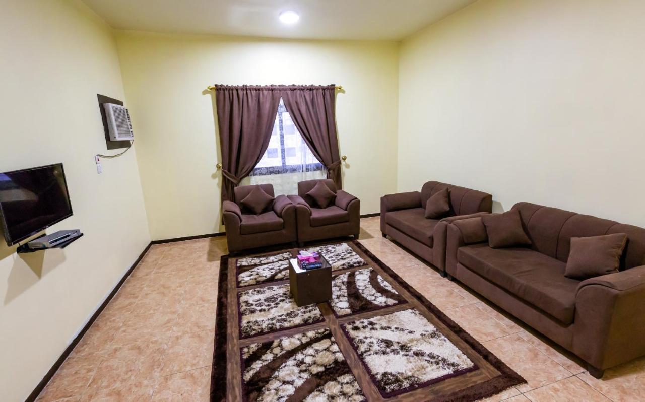 Al Eairy Furnished Apartments- Jeddah 1 Екстер'єр фото